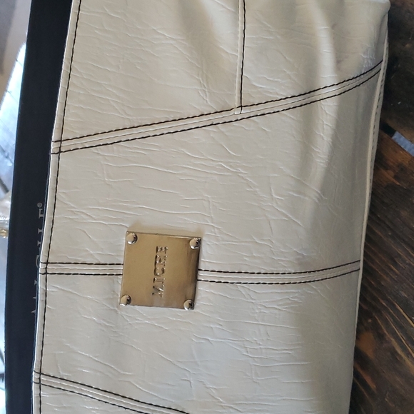 Miche Bag Shell-Macie (March 2011) - Picture 2 of 6